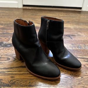 Madewell Leather Ankle Boot